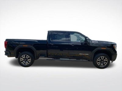2022 GMC Sierra 2500HD 4WD Crew Cab Standard Bed AT4