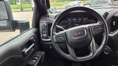 2022 GMC Sierra 2500HD 4WD Crew Cab Standard Bed AT4