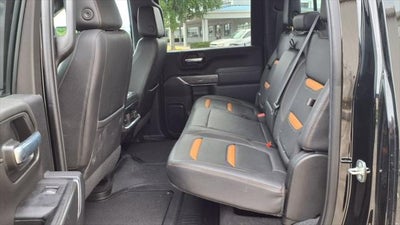 2022 GMC Sierra 2500HD 4WD Crew Cab Standard Bed AT4