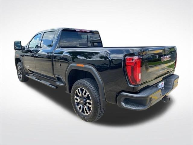 2022 GMC Sierra 2500HD 4WD Crew Cab Standard Bed AT4