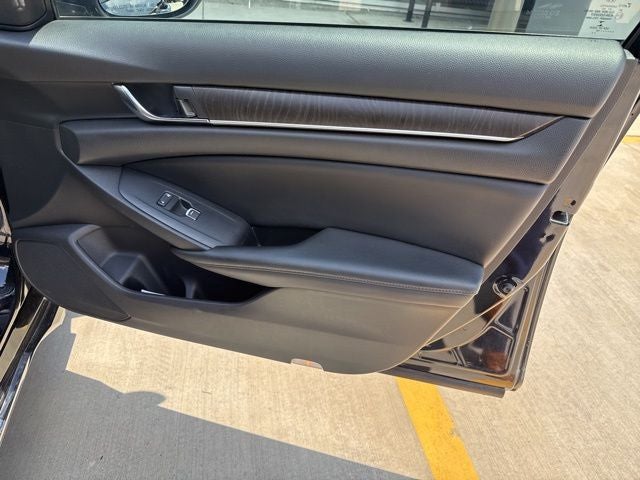 2019 Honda Accord EX-L 2.0T