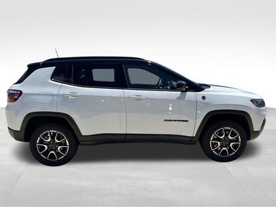 2025 Jeep Compass Trailhawk 4x4