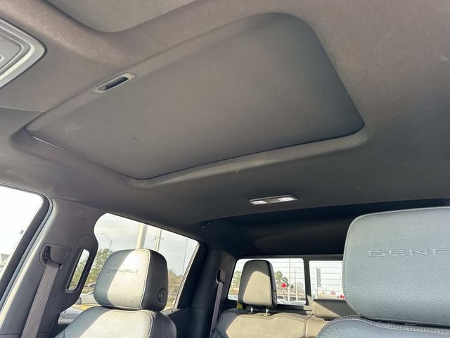 2021 GMC Sierra 1500 4WD Crew Cab Short Box Denali