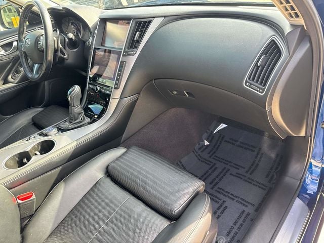 2016 INFINITI Q50 3.0t Red Sport 400