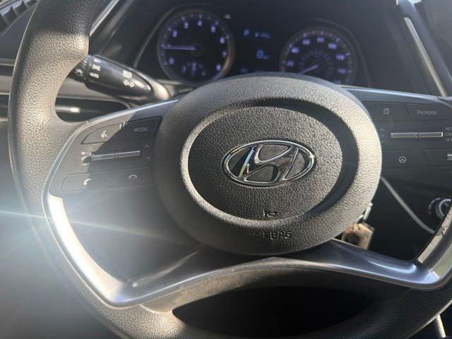 2022 Hyundai SONATA SE
