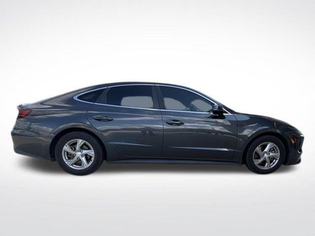2022 Hyundai SONATA SE