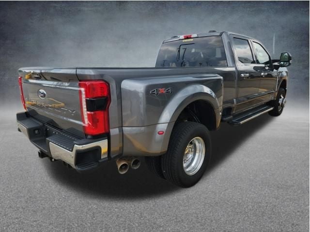 2024 Ford F-350SD Lariat DRW