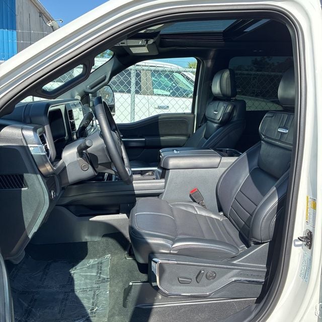 2025 Ford F-450SD Platinum DRW