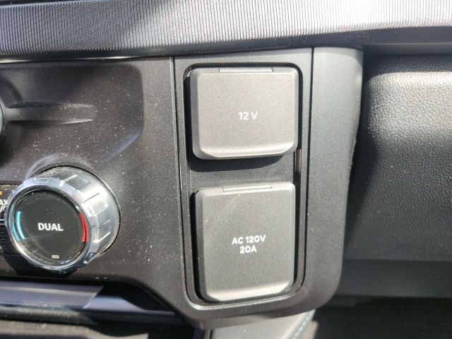 2025 Ford F-450SD Platinum DRW