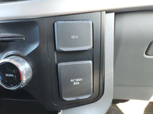 2023 Ford F-150 Lightning XLT