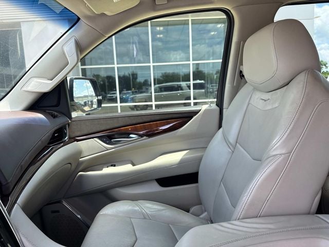2015 Cadillac Escalade ESV Luxury