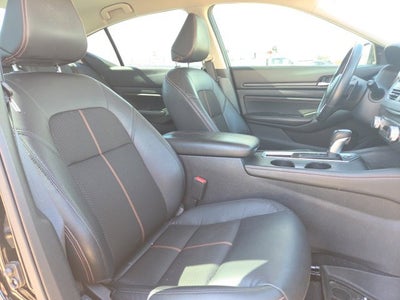 2021 Nissan Altima 2.5 SR