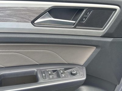 2021 Volkswagen Atlas Cross Sport 2.0T SE w/Technology