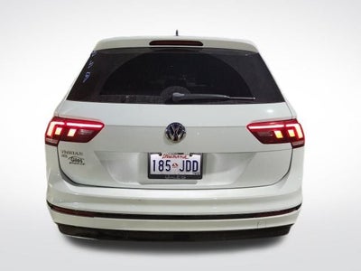 2021 Volkswagen Tiguan 2.0T SE R-Line Black