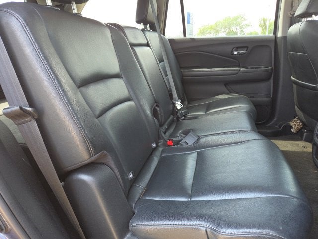 2016 Honda Pilot EX-L w/Navigation