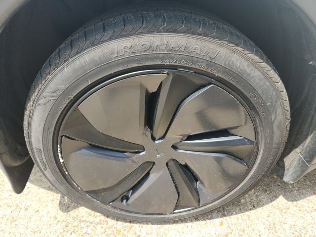 2026 Tesla Model Y Long Range