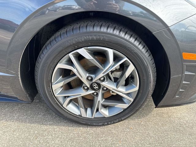 2022 Hyundai SONATA SEL