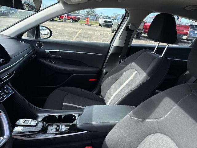 2022 Hyundai SONATA SEL