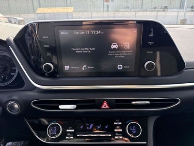 2022 Hyundai SONATA SEL