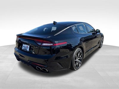 2022 Kia Stinger GT-Line