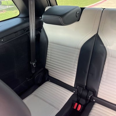 2023 Land Rover Discovery HSE R-Dynamic