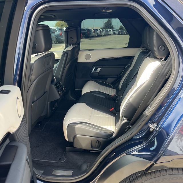 2023 Land Rover Discovery HSE R-Dynamic