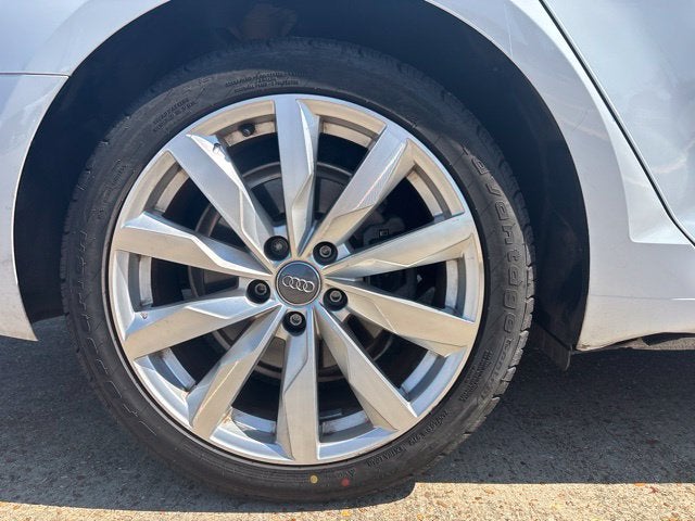 2017 Audi A4 2.0T ultra Premium Plus