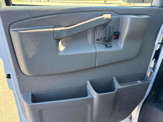 2016 Chevrolet Express 3500 LT Passenger