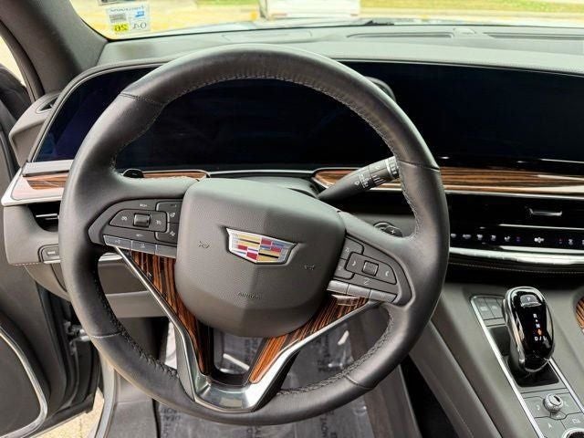 2024 Cadillac Escalade ESV Luxury