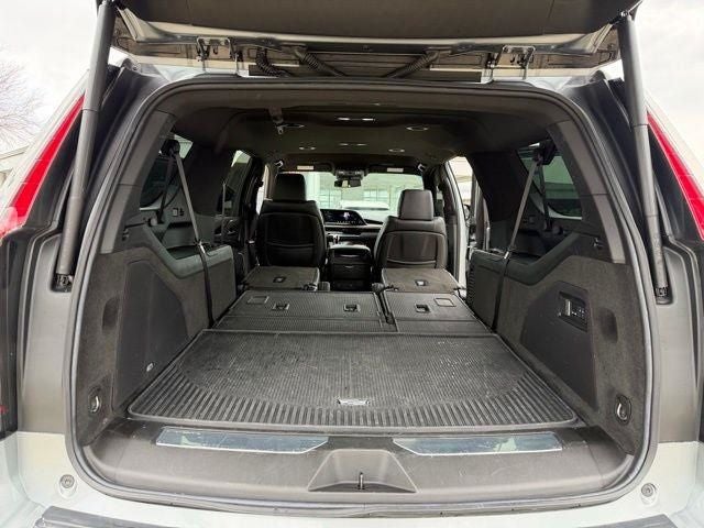 2024 Cadillac Escalade ESV Luxury