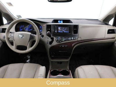 2014 Toyota Sienna XLE 7 Passenger