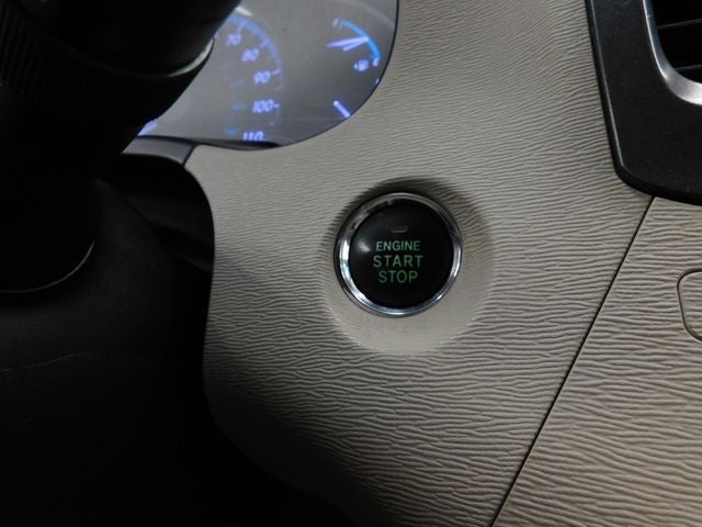 2014 Toyota Sienna XLE 7 Passenger