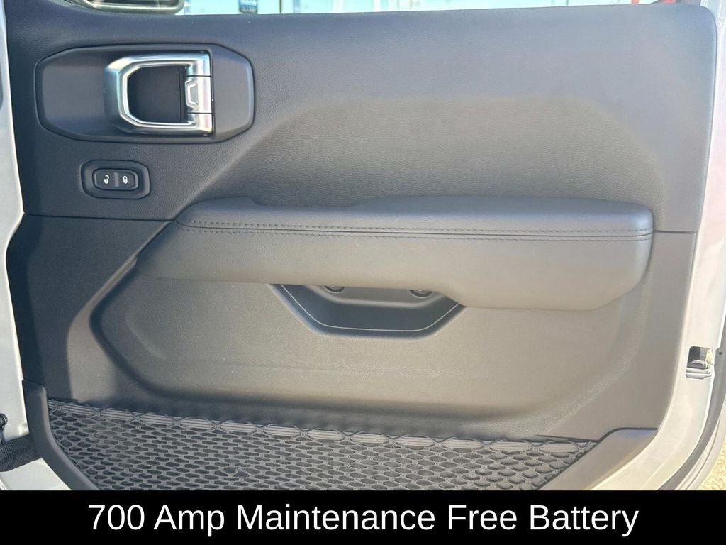 2023 Jeep Wrangler Altitude