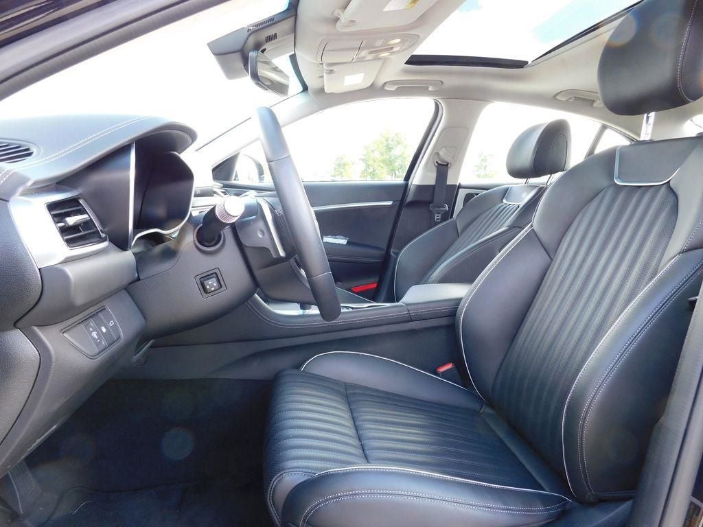 2026 Genesis G70 2.5T Prestige