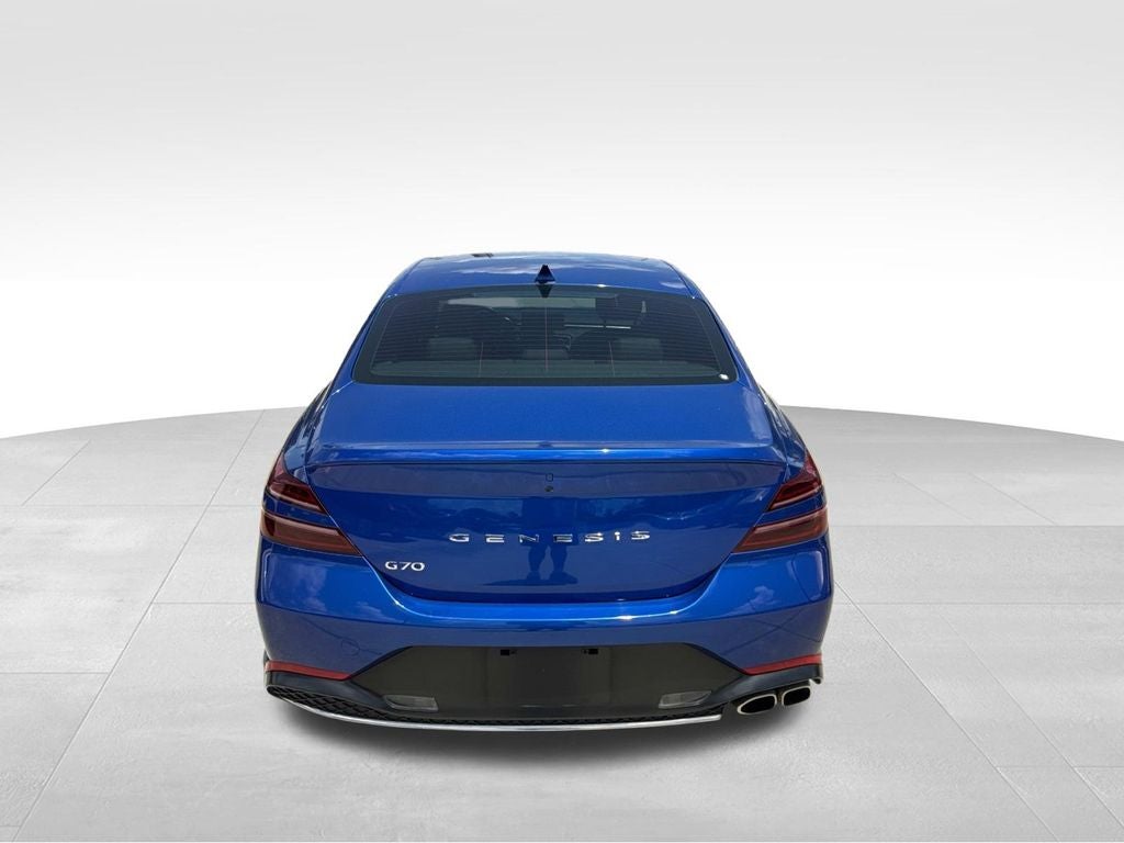 2022 Genesis G70 2.0T