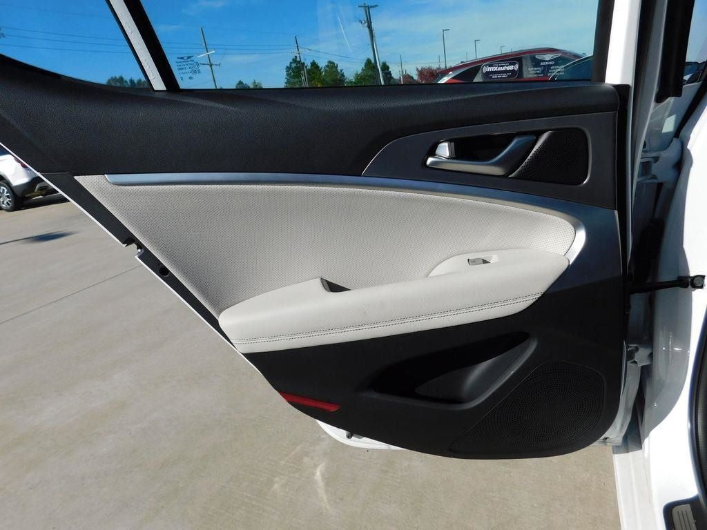 2025 Genesis G70 3.3T Sport Advanced