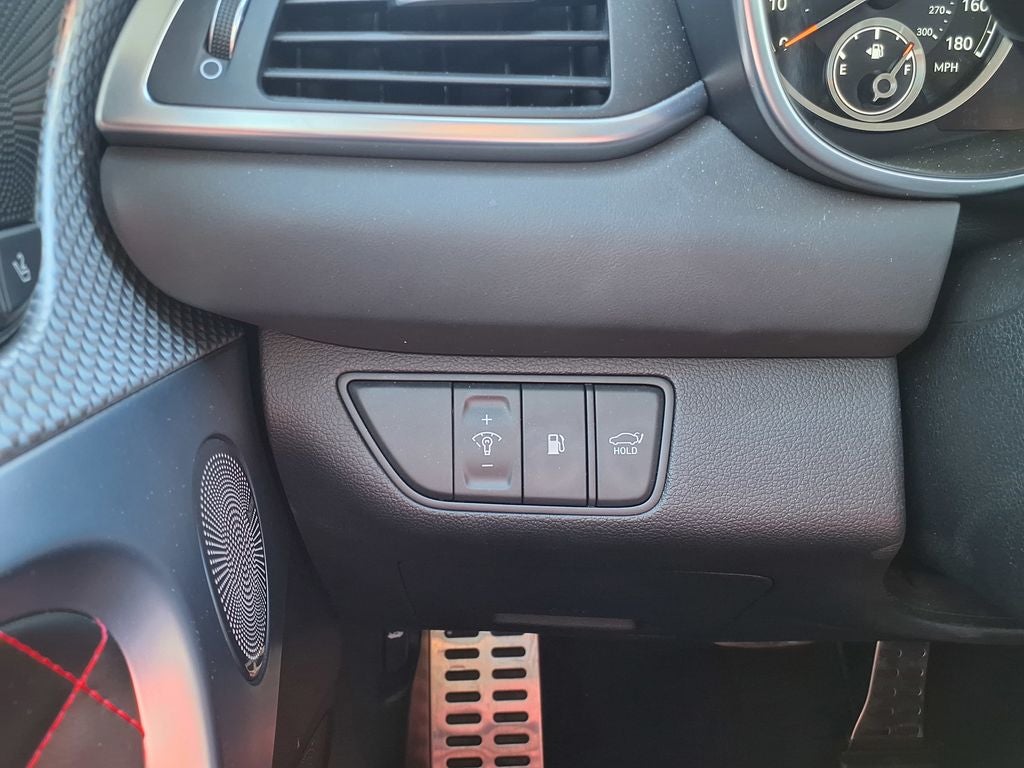 2023 Genesis G70 3.3T