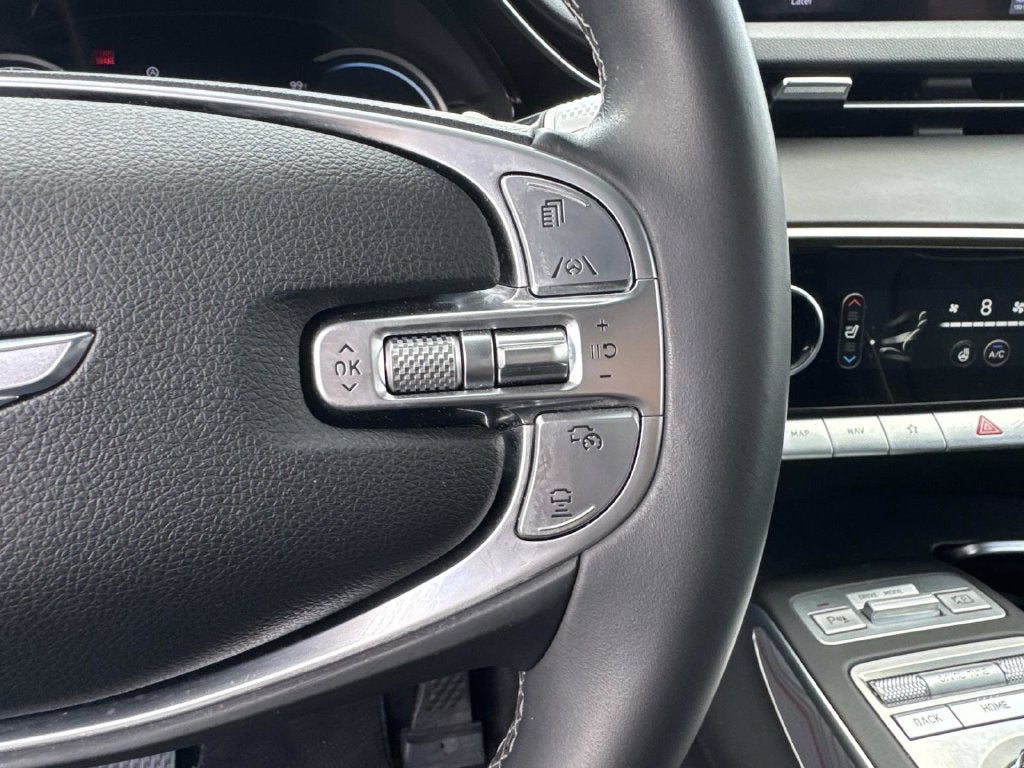 2023 Genesis GV70 2.5T