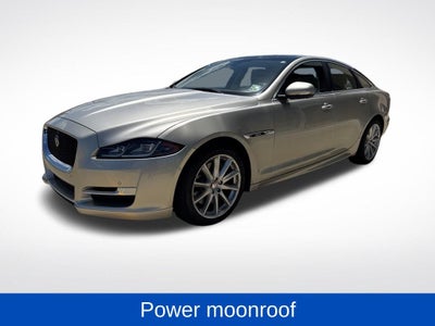 2016 Jaguar XJ R-Sport