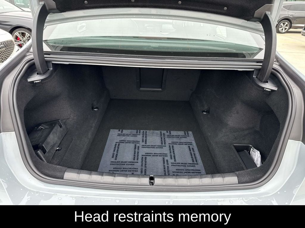 2025 BMW 7 Series 760i xDrive