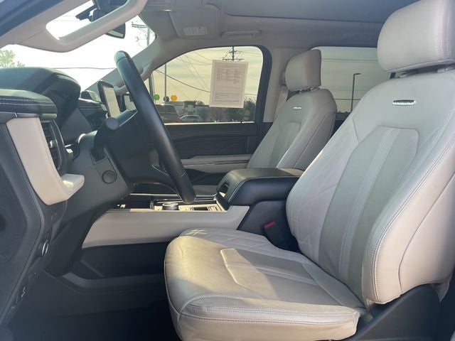 2024 Ford Expedition Platinum