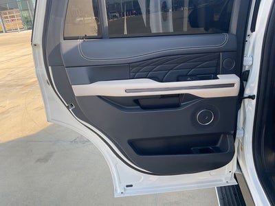 2024 Ford Expedition Platinum