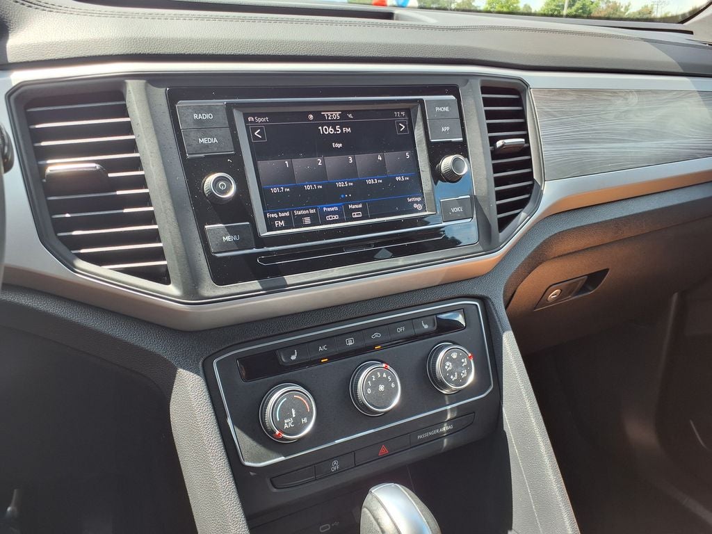 2023 Volkswagen Atlas Cross Sport 2.0T SE