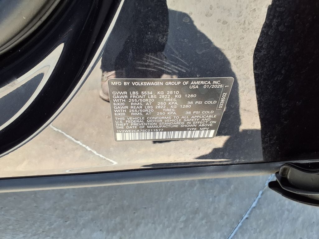 2025 Volkswagen Atlas Cross Sport 2.0T SE w/Technology