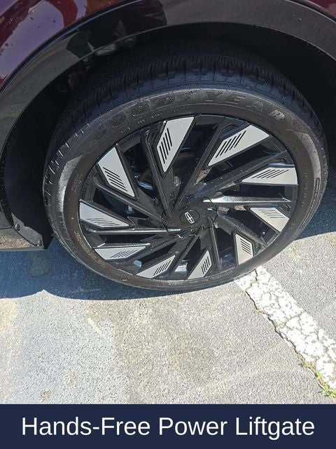 2025 Lincoln Nautilus Reserve