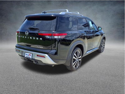 2025 Nissan Pathfinder Platinum