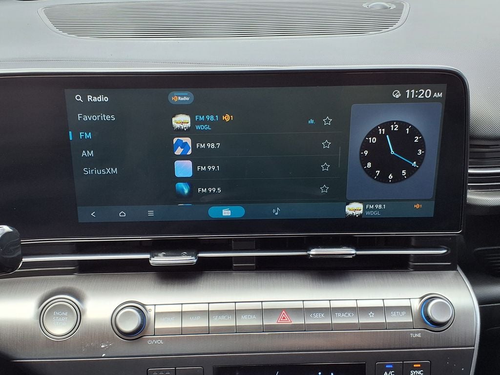 2024 Hyundai KONA SEL