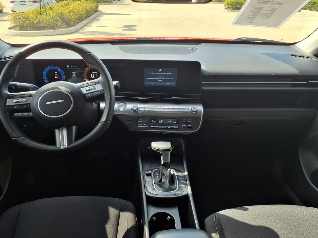 2024 Hyundai KONA SEL