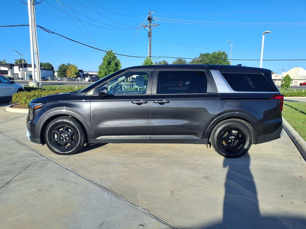 2025 Kia Carnival LXS