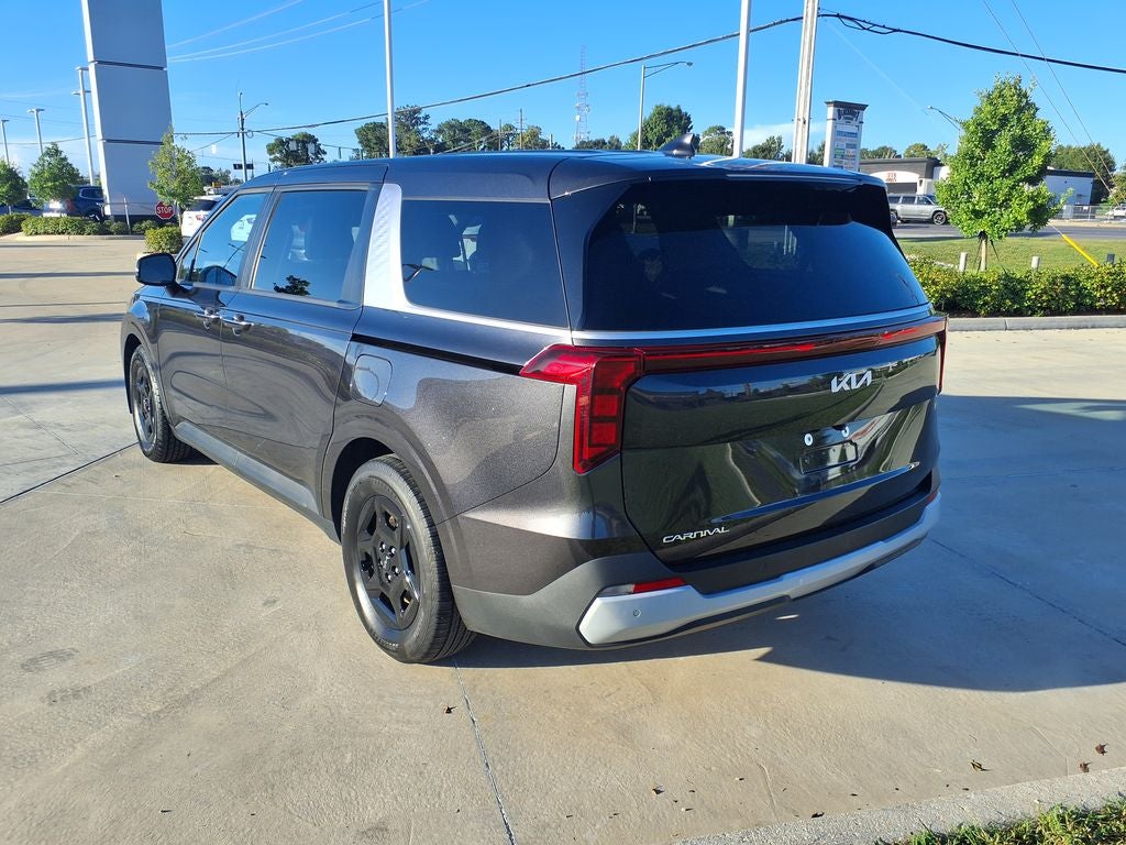 2025 Kia Carnival LXS